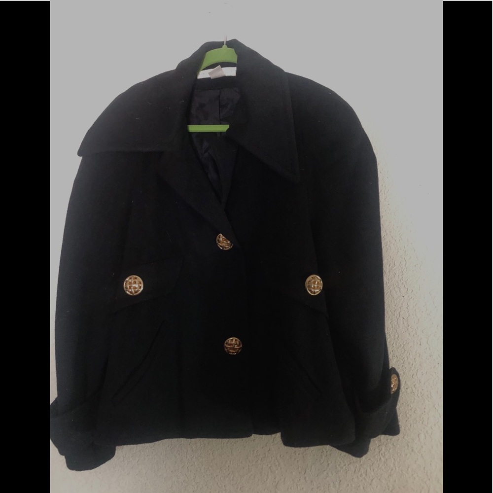 Crop swing coat